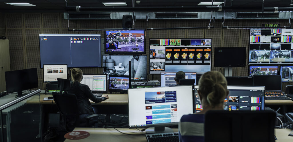 RTL using LiveU Matrix and Blackbird Credits Ruven Breuer CBC